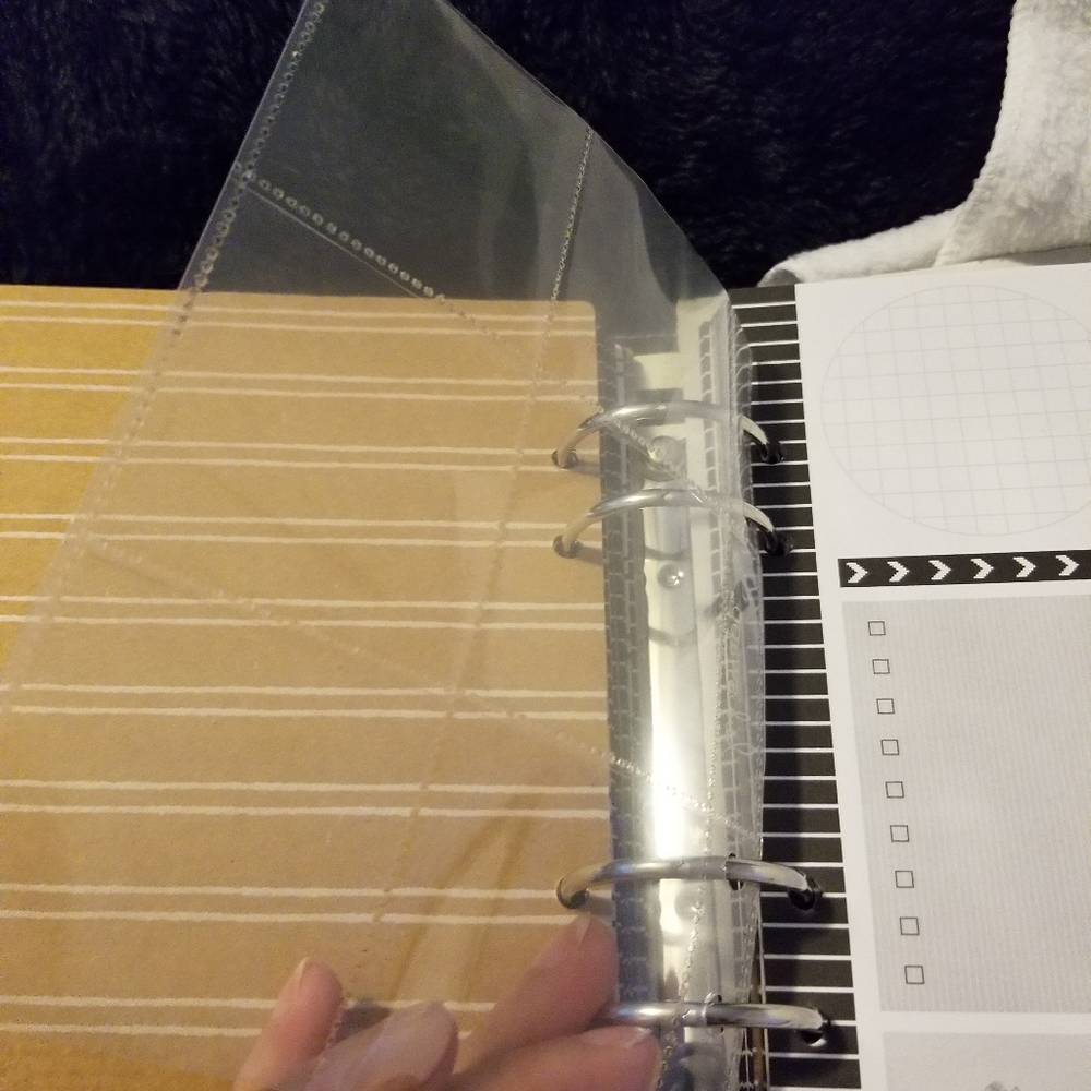 6 piece AGENDA - Picture 12 of 14